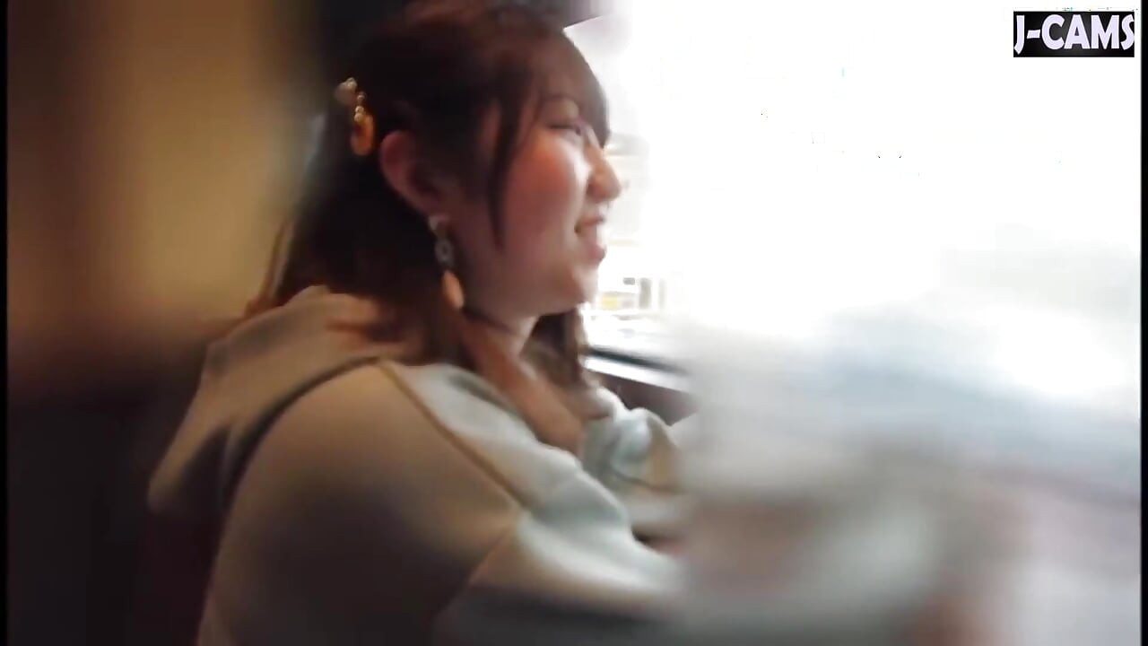 지속적인 진동과 지구력을 중심으로 만들어진 위험한 여행 게임으로, 마침내 진동-1이 다 떨어질 때까지