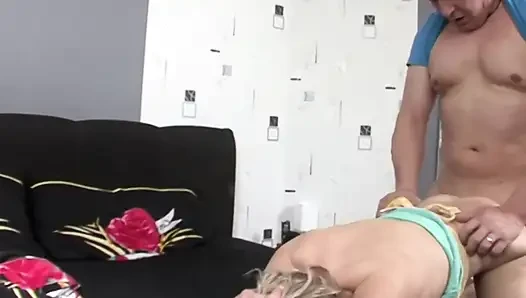 Matured Big Tiddy Slut Stretches Her Wet Pussy with a Dildo an Hard Cock