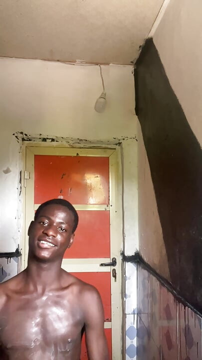 Come Join Me Having My Bath with Happy Ending