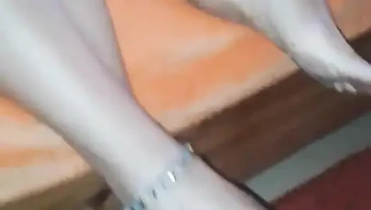 Selena'nın yakın çekim oral seks zevki