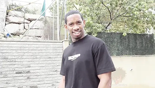 Ich Gehe Die Straße Runter Und Suche Nach Jemanden, Der Mich Hart Fickt Und Finde Ihn - Luna Blackx X Jesus Reyes