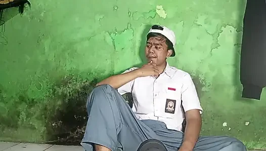 Young man tries round nude