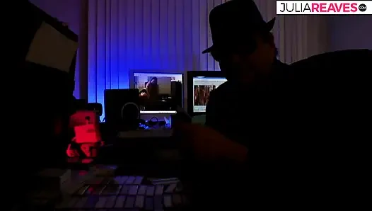 Luar biasa seberapa besar kontolnya dan luar biasa itu pas dengan memek Laura