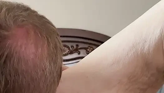 Main sama memek istriku yang berusia 74 tahun