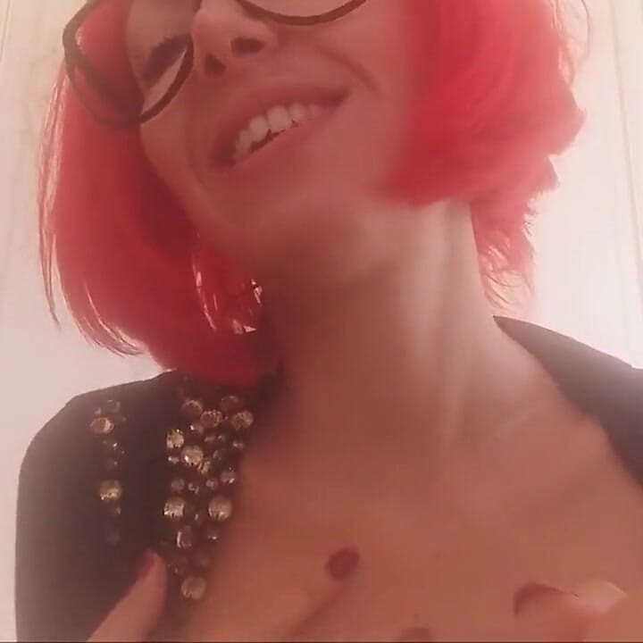 Hot Girlfriend Beg You for Cum!