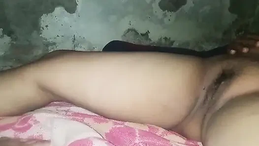 Das Glory Hole der Schwiegermutter zu zerstören, um zu spritzen