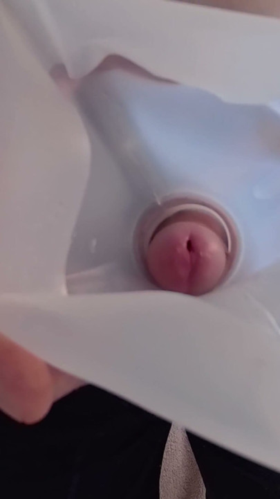 Straight guy gets his cock fucked in a milk bottle and cums hard. | Clip 1