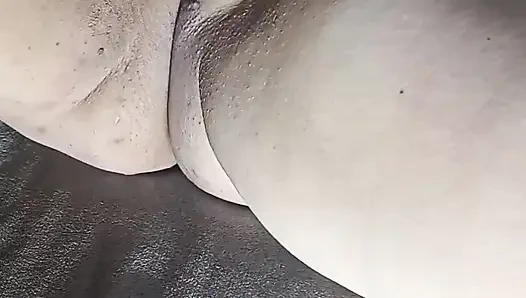 Gypsy Beautys langsames, vorsichtiges Spiel mit dem 27 cm großen Monster – Reine Sinnlichkeit