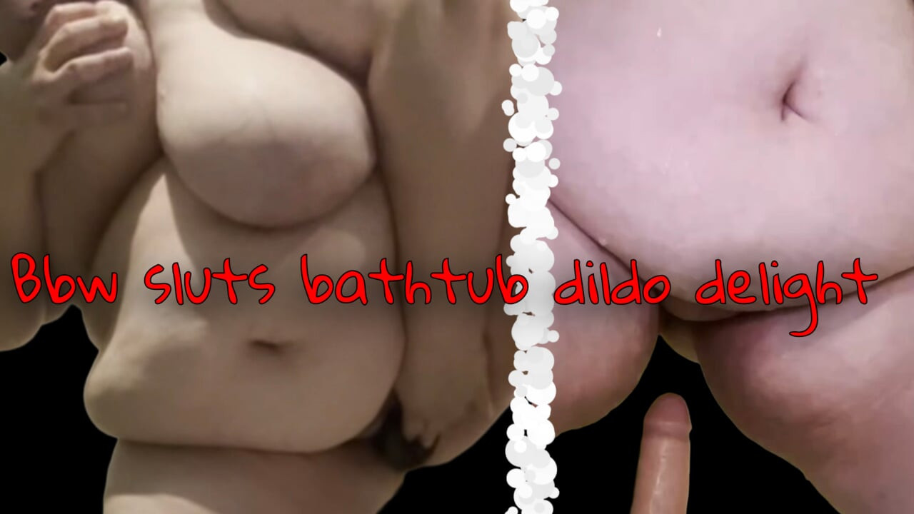 Awek montel jalang mandi dildo sedap dildo