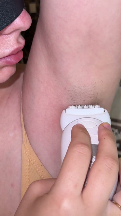 Natural hairy young body! Shaving hairy armpits! Epilation of armpits with an epilator! Depilation! | Clip 2