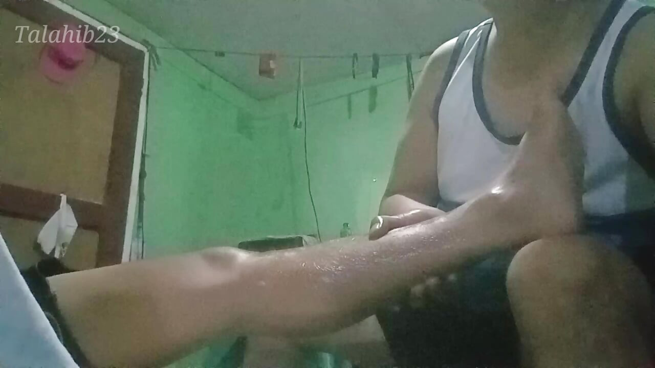 Now Let's Massage The Left Foot-Talahib23