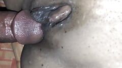 Saftige muschi - Viel wasser kommt aus dieser vagina