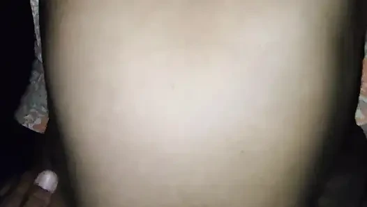 Ekta si kakak ipar india lagi asik ngentot memeknya pakai kondom sebelum ngentot aku.viral video mms ngentot vlog