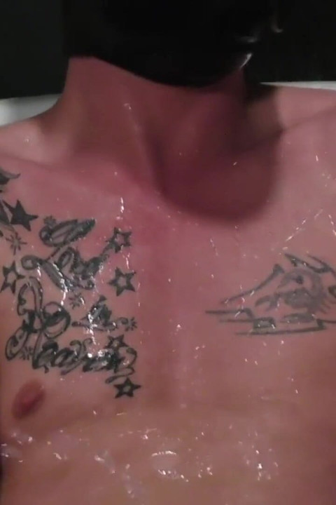 Watersports: Piss and blowjob