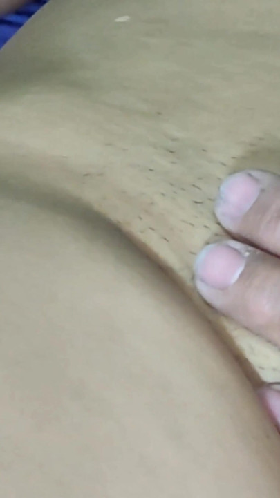 Kompletter 4k-Film - massiere meine Muschi für dich mit Adameve und Lupo | Clip 2