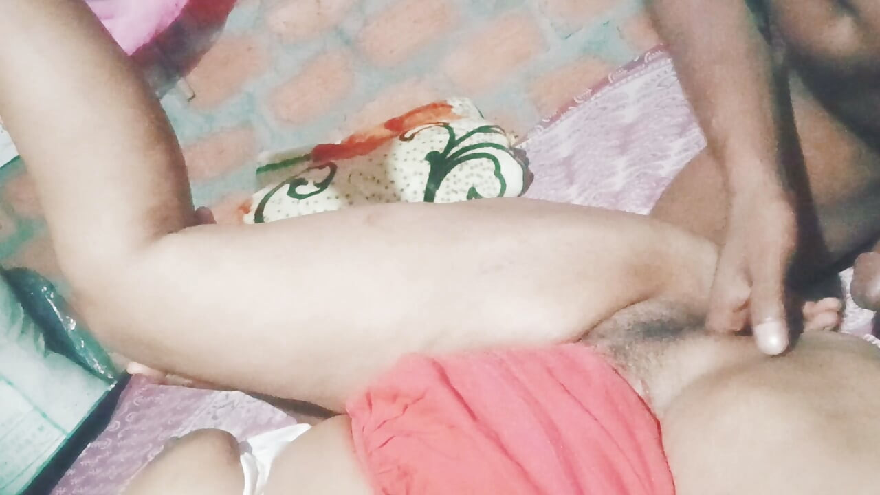 Xx Bangla local Sexy hote bhabhi