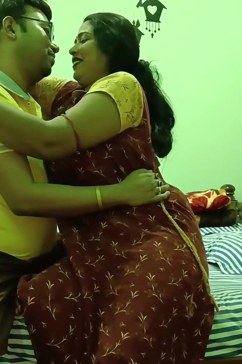 Hot Bhabhi First Time Sex with Smart Devar! Bhabhi Sex