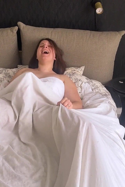 Home Alone Masturbating Pussy Play Under the Sheets