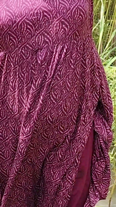 Video of hardly fucking a beautiful Indian auntie from the village at her home. | Clip 1