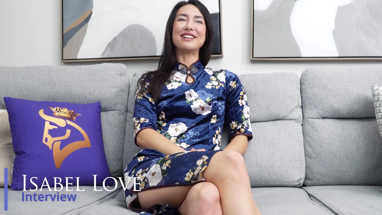 Asyalı orta yaşlı seksi kadın isabel love ile röportaj