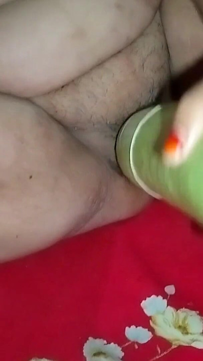 Big bottle gourd hardcore sex by village Bhabhi | Clip 1