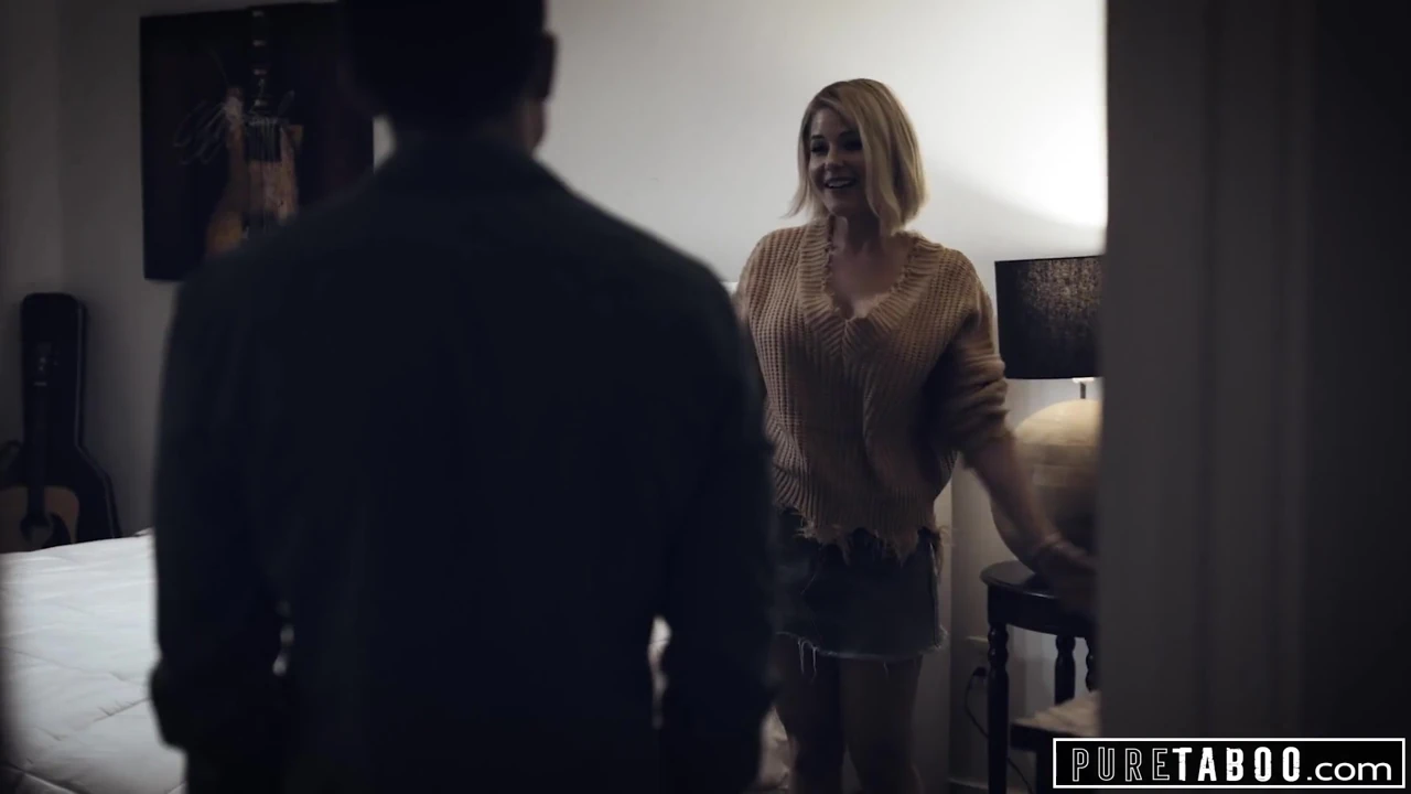 PURE TABOO Stepmom Helped Injured Step Son Pleasure Himself