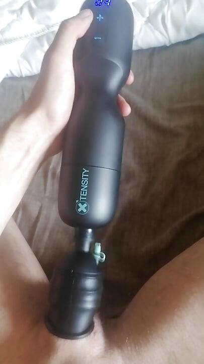 XTensity masturbador no meu pau - Sextoy Moans