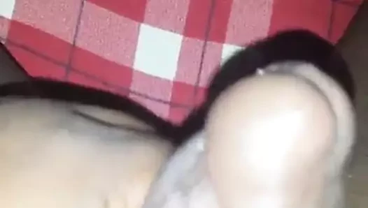 porno izlerken kendimle oynuyorum