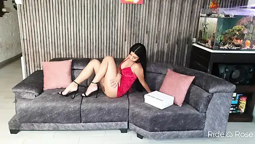 Klein, aber unmöglich aufzuhören anzusehen