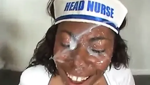Jefe de enfermería candace von facials