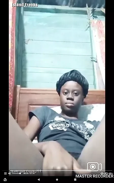 Bajan unruly pussy play
