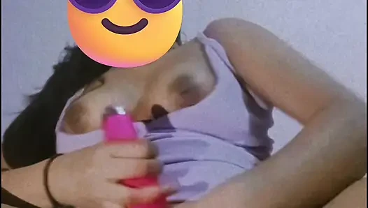 Masturbasi pertamaku untuk cintaku