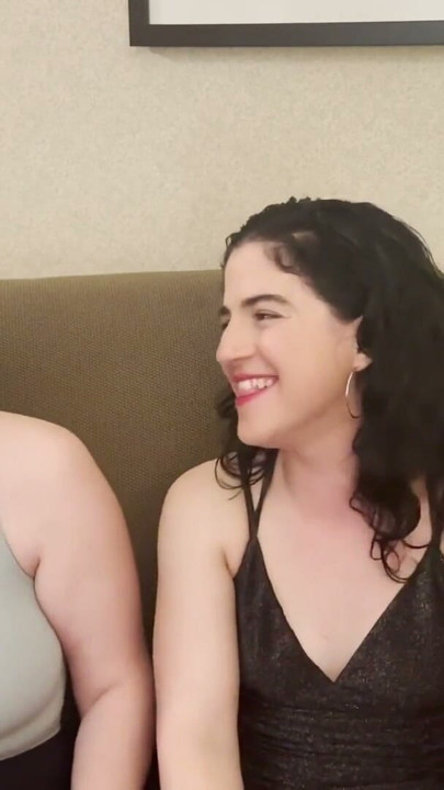 A Slut's Guide To Happiness Podcast - Episode 30:  Exploring Sex Clubs - with Foxie Roxy | Clip 1