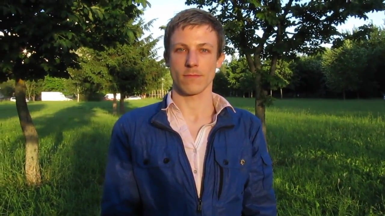TWINK IS ALWAYS HUNGRY FOR RAW COCK