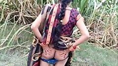 भारतीय गांव की लड़की