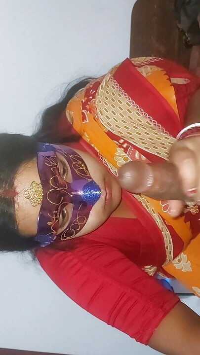 Couple blowjob in sucking