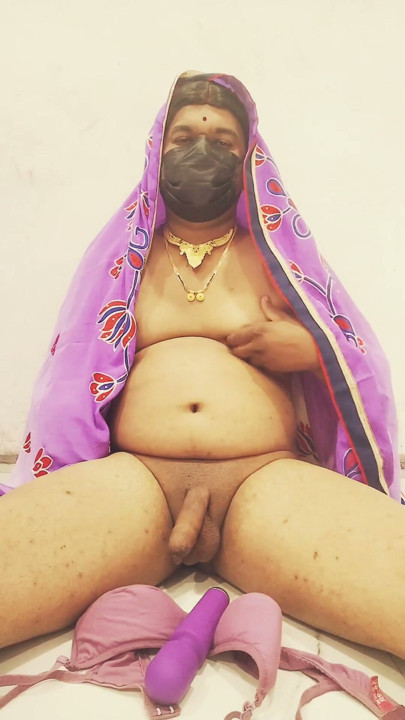 Dipali shemale enjoy wife sex toy and bra and saree hot sexx videos | Clip 2