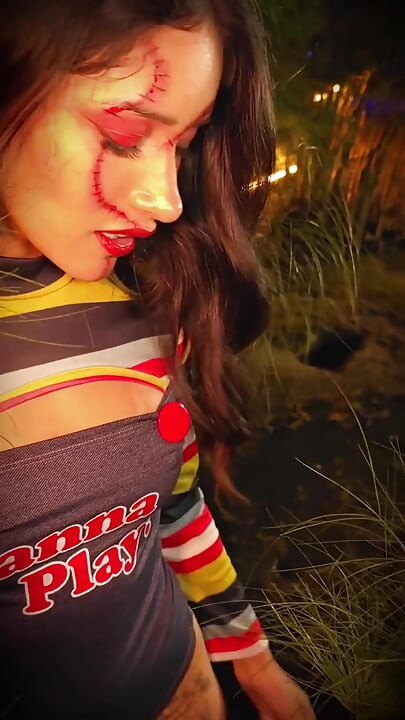 Latina Hat an Halloween Einen Reichen Spritzer