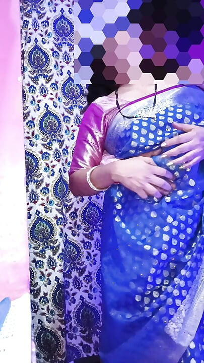 Friends Wife makes him completely happy by having Completed Sex