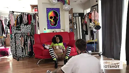 Bts - si mungil mi ha doan suka banget dientot sama bryan gozzling!