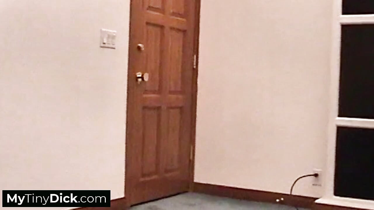 A hot brunette sucking off his pathetic small cock