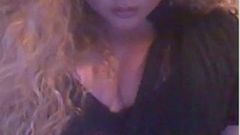 Chubby teasing webcam slut
