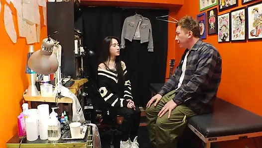 Craving a Wild Moment with a Cool, Tattooed Beauty I Just Met