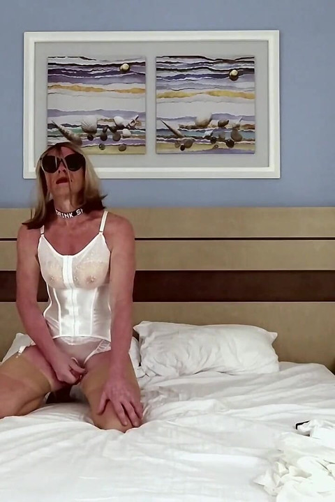 Sissy Slut Michelle Ernandes Fun in Hurghada Hotel on a Business Trip, First Scene