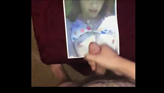 tatlım göğüsleri üzerinde Cumming