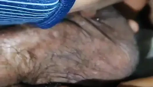 Seks anal buatan rumah desi, posisi misionaris dan posisi gaya anjing di kursi