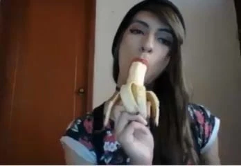 Banana suck