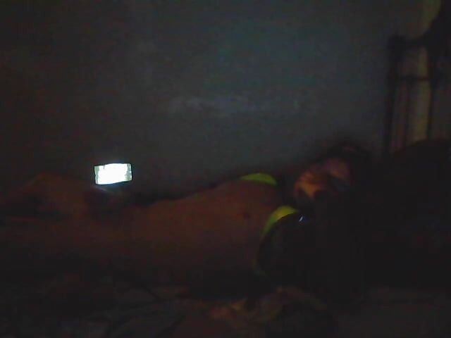 WHEN STRESS AND A TABLE TAKE ON THE WORLD