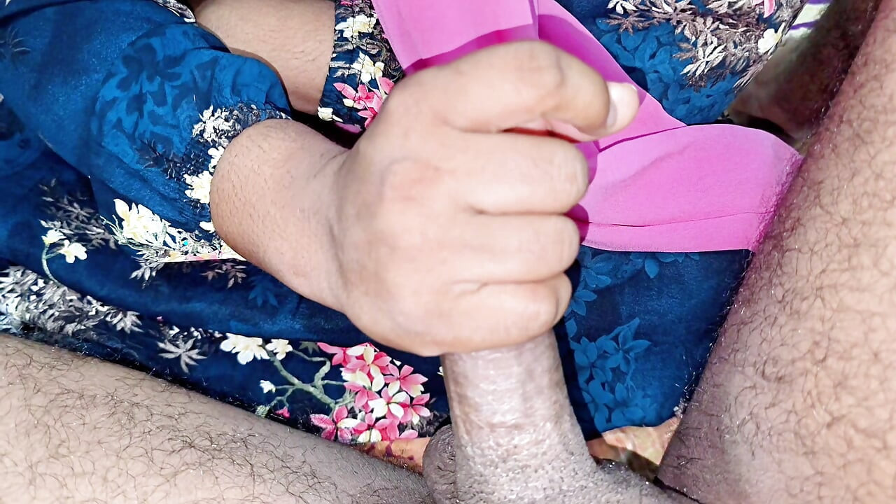 I caught my stepaunt having an affair and fucked her.