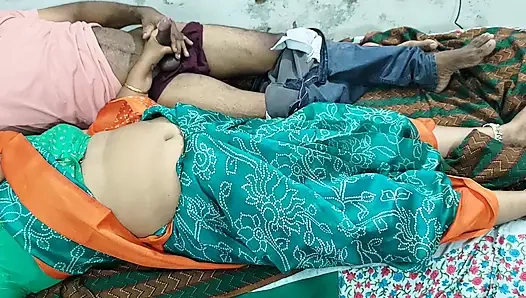 Step Sister and I Were Relaxing on the Bed When He Was Shocked to Think That I Suddenly Wanted to Have Sex with Him.